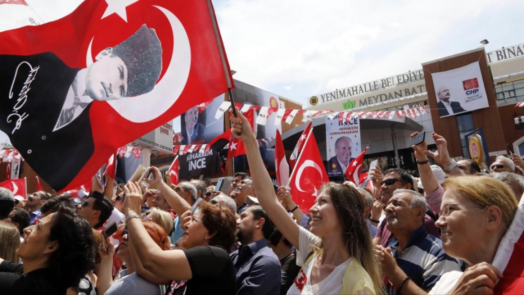 Турският премиер очаква край на извънредното положение през юли