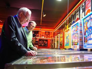 Бизнесът на Бъфет като млад: Пинбол машини