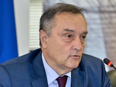 Глосов: Не съм в конфликт на интереси в АПИ