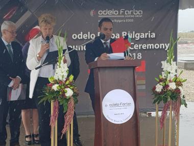 Заводът за части на Mercedes ще разкрие 400 работни места