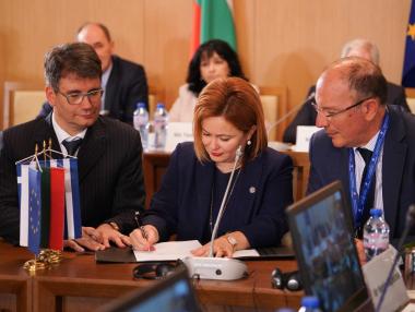 България направи още стъпки към азербайджанския газ