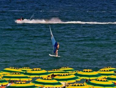 Нови правила на ЕС гарантират по-добра защита за 120 милиона летовници