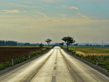 Франция въведе ограничение от 80 км/ч по второстепенните пътища