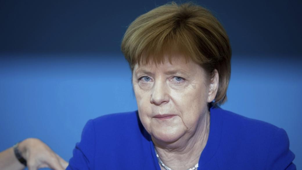 Меркел търси мир с коалиционния си партньор