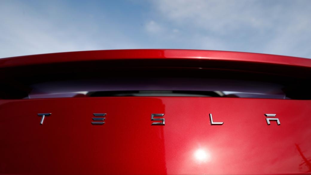 Tesla постигна производствената си цел за Model 3