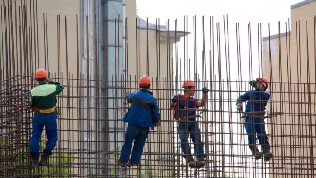 Държавите, в които се работи по най-много часове