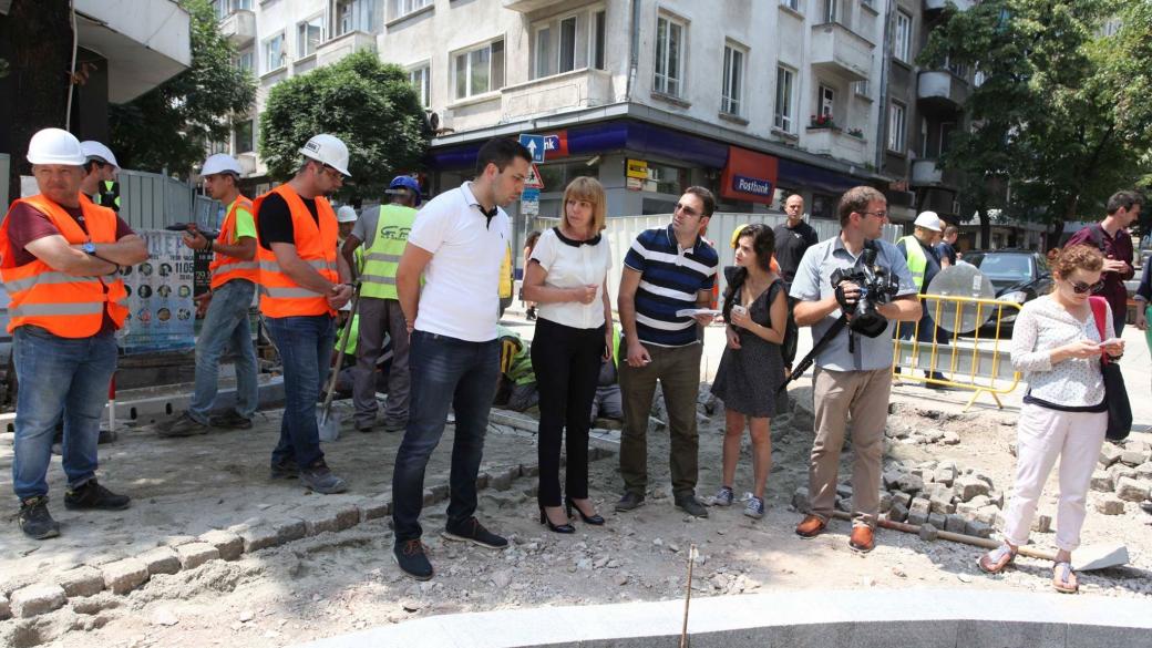 Кофите за смет в центъра на София минават под земята