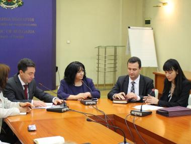 Държавата увеличава безвъзмездната помощ по програмата за газификация на жилища