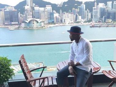 Флойд Мейуедър се похвали с часовник за $18 млн.