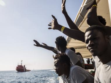 Около 12 хил. имигранти са напуснали Германия срещу пари