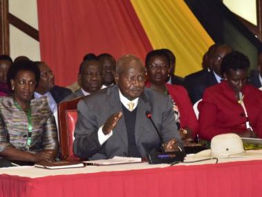 Уганда обложи с данък ползването на социални мрежи