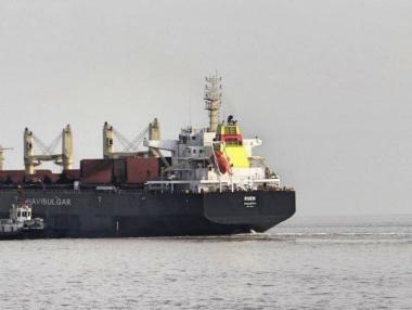 БМФ се договори с „Ексимбанк“ за финансиране на 6 нови кораба