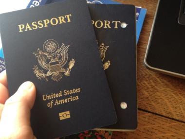 Над 360 000 американци остават без задгранични паспорти заради дългове