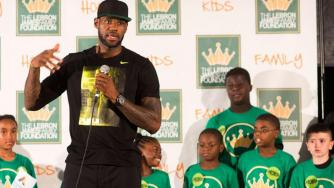 Леброн Джеймс ще е следващият спортист милиардер