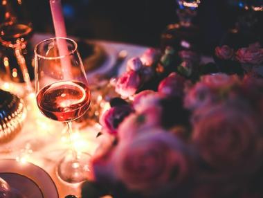 Милиони бутилки испанско розе продадени като френско