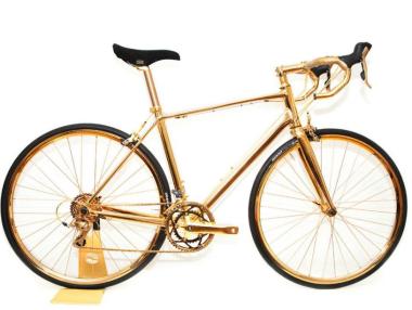 Колело от 24-каратово злато продадено за $327 970