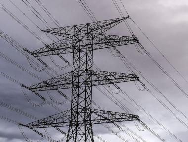 Авария с кабел на ЕСО остави без ток няколко квартала в София