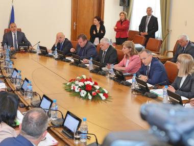 Правителството ще налее 500 млн. лв. в ДКК за ремонт на язовири