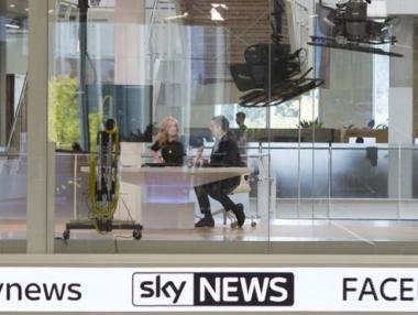 Fox увеличи офертата си за Sky на £24,5 млрд. в битката с Comcast