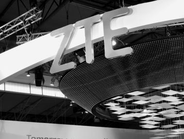 ZTE прогнозира $1.3 млрд. загуба