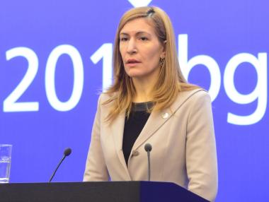 Ангелкова: Нямам обяснение за действията на Валери Симеонов по морето