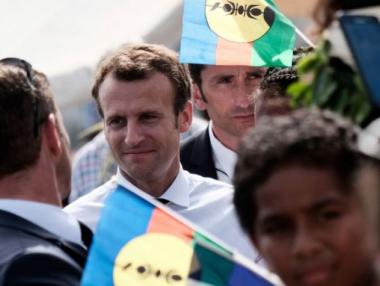 Победата на Франция не помогна на рейтинга на Макрон