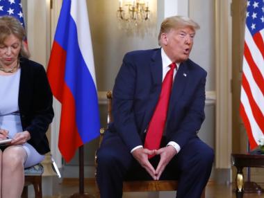 Хакнаха Google да показва снимки на Тръмп при търсене на „идиот”