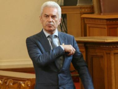 Сидеров иска изтегляне на законопроекта на Симеонов за шума