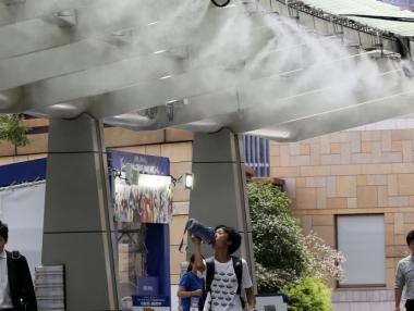 Рекордно високи температури измериха в Япония