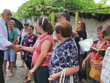 Борисов: Правителството полага усилия за всеки един български град