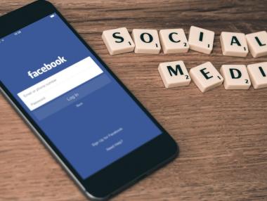 Технологичните компании поведоха пазарите надолу