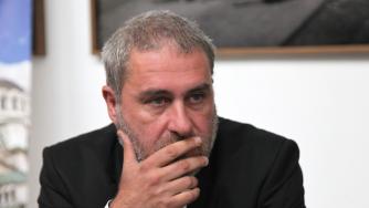 Банов: Бесен съм, че гори културна ценност