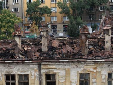 Царските конюшни след пожара