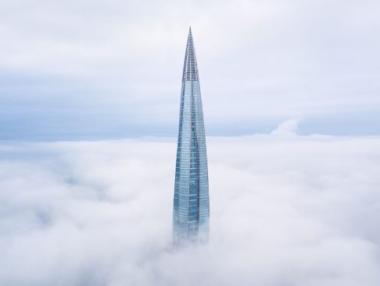 Най-високият небостъргач в Европа е почти завършен