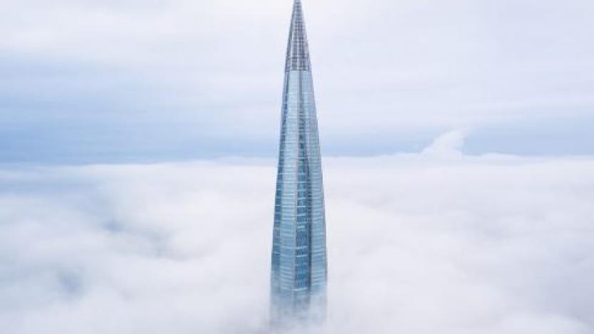 Най-високият небостъргач в Европа е почти завършен