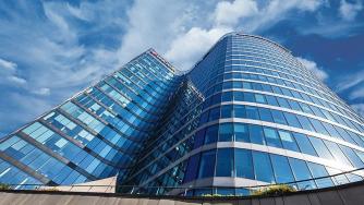 Печалбата на UniCredit за полугодието достигна 2.1 млрд. евро