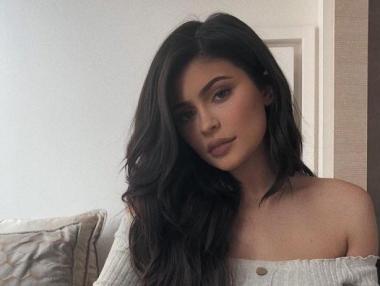 Кайли Дженър изкарва за 2 часа колкото средния американец за година