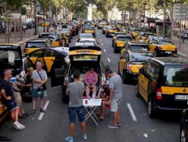 Недоволството срещу Uber по света