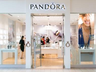 Директорът на Pandora напуска заради слабите продажби