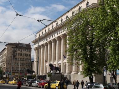 Трябва ли да има съдебна ваканция?