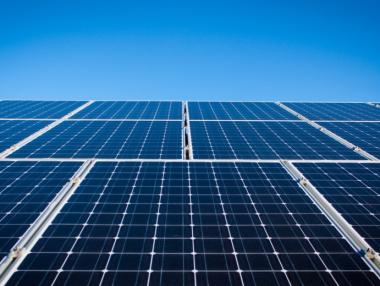 Британска компания се отказа от соларен проект за $570 млн. в Иран