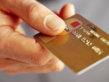 Турция ограничава плащанията с кредитни карти