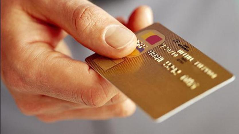 Турция ограничава плащанията с кредитни карти
