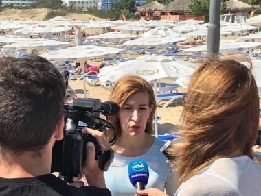 Ангелкова заплаши 10 стопанина на плажове с отнемане на концесиите