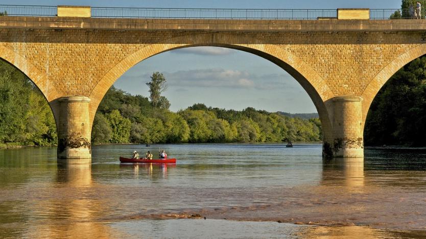 840 моста във Франция са застрашени от срутване