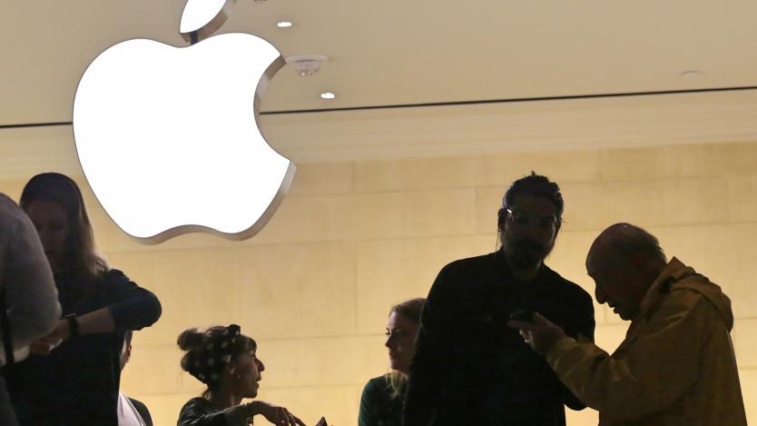 Apple вдига от прахта позабравени устройства
