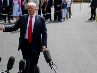 Доналд Тръмп очаква срив на пазарите, ако бъде отстранен