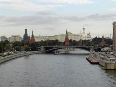 В Русия може да ви съдят за вицове в интернет