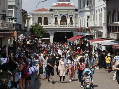 Прагът на бедност в Турция достигна 250 долара