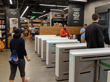 Amazon отвори втори магазин без касиери, предстоят още два